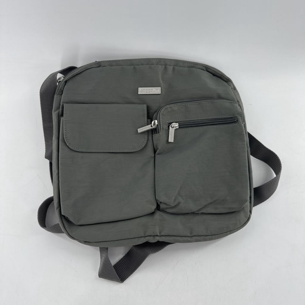 nylon crossbody w/ front pockets