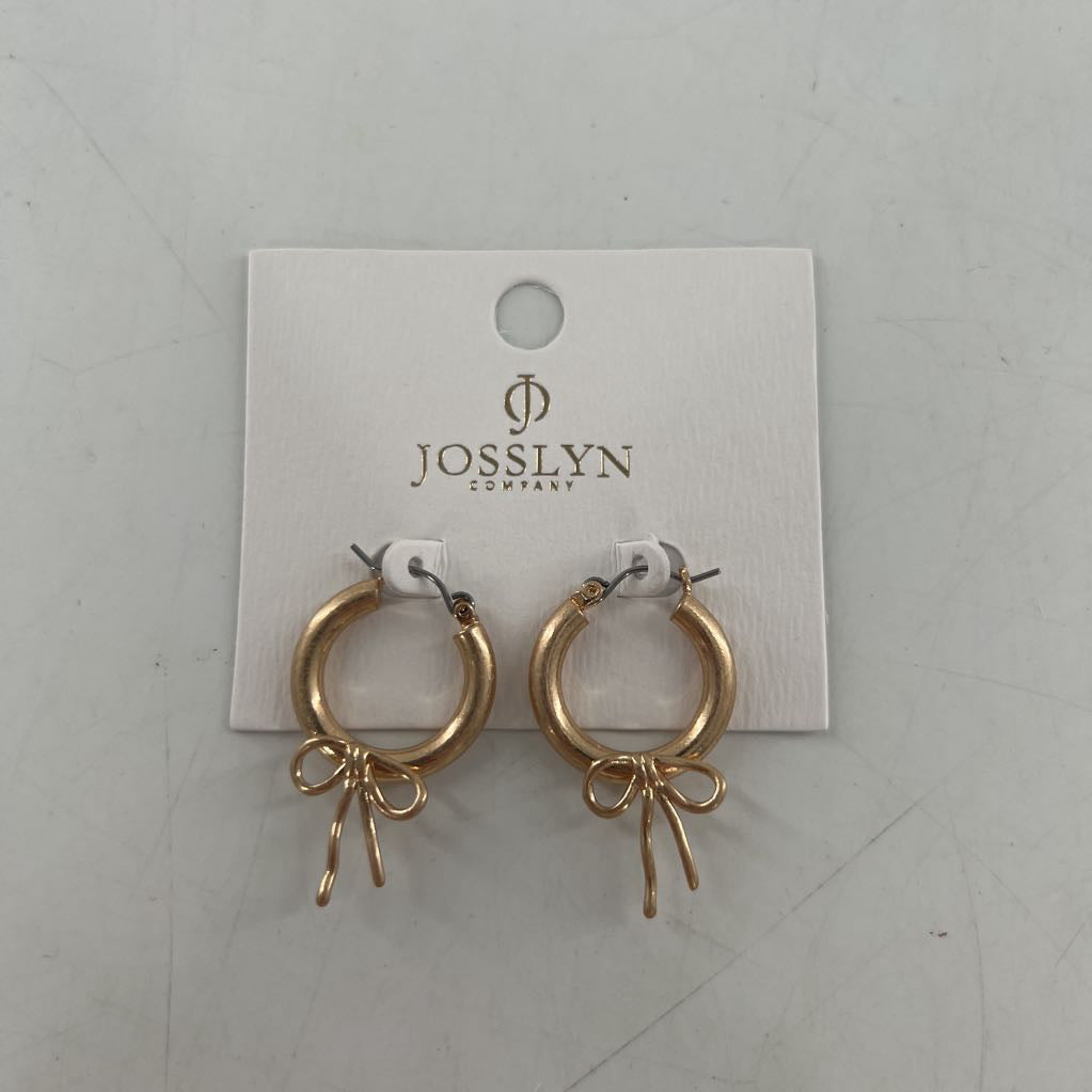 gold tone bow hoop earrings