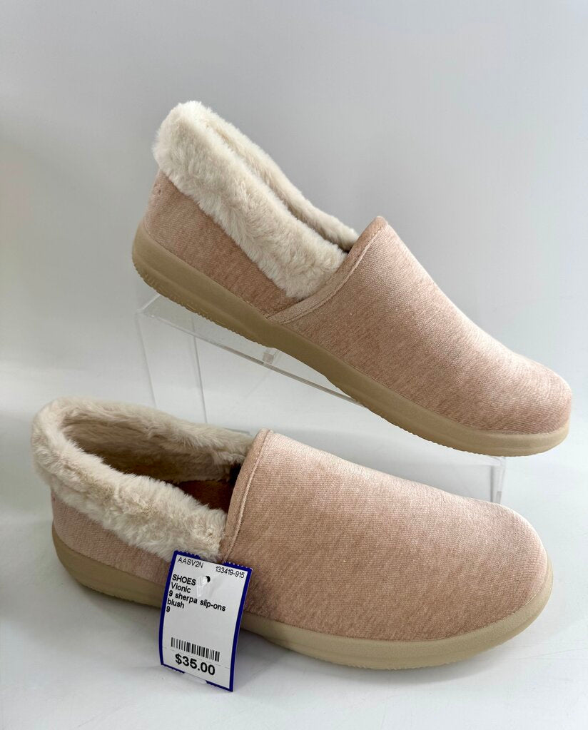 9 sherpa slip-ons