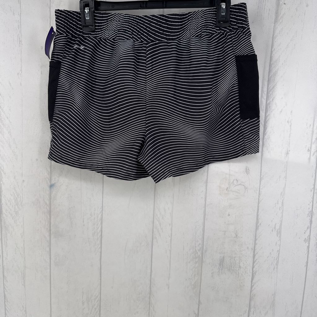 L striped shorts