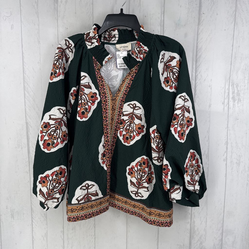 L flo print smocked v-neck 3/4 slv top