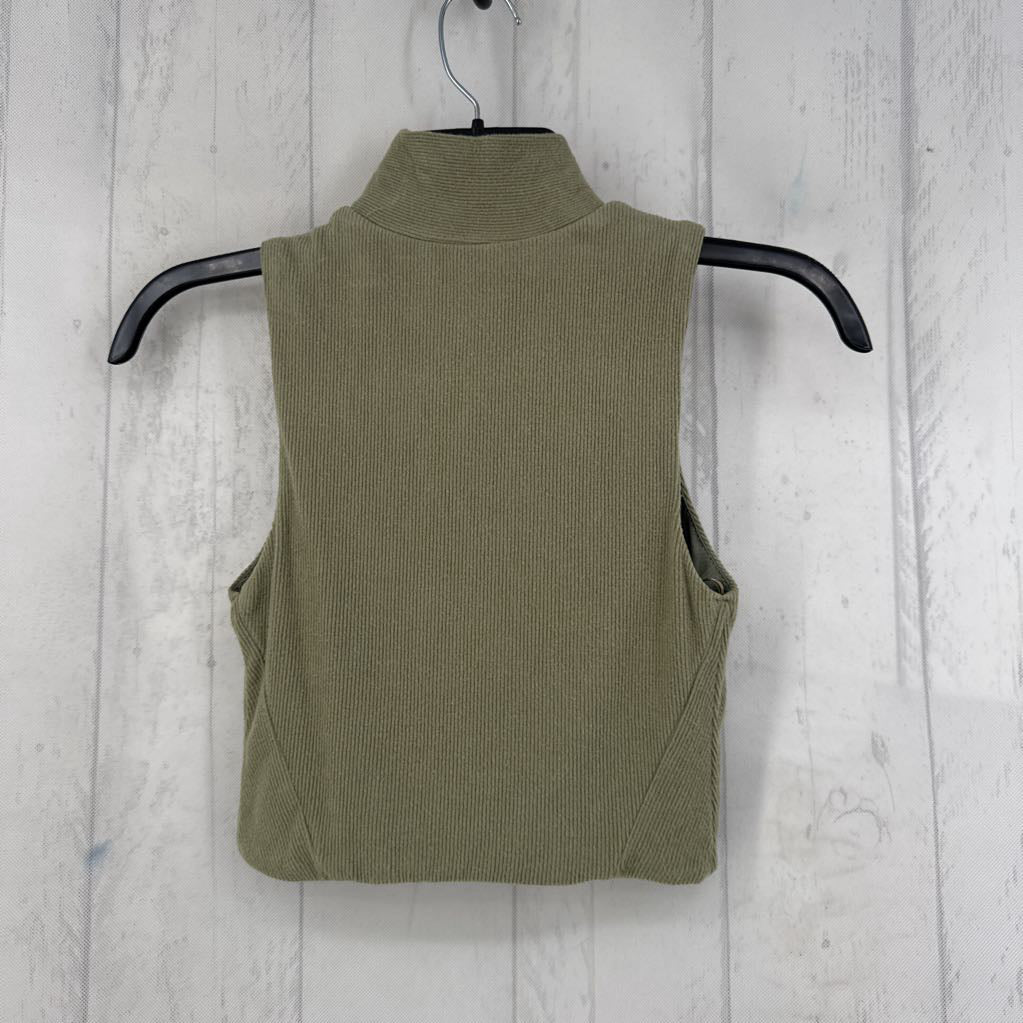 XS mock neck crop tank