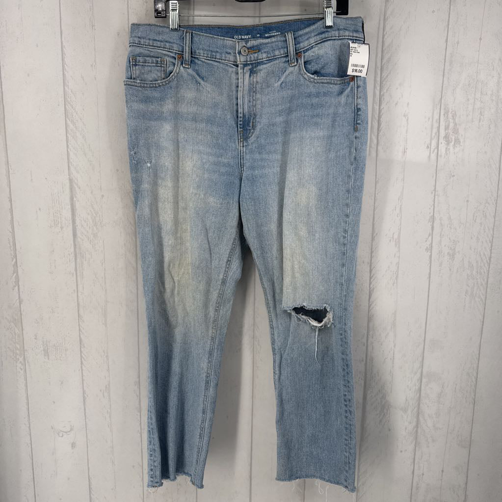 10 mid-rise boyfriend jean