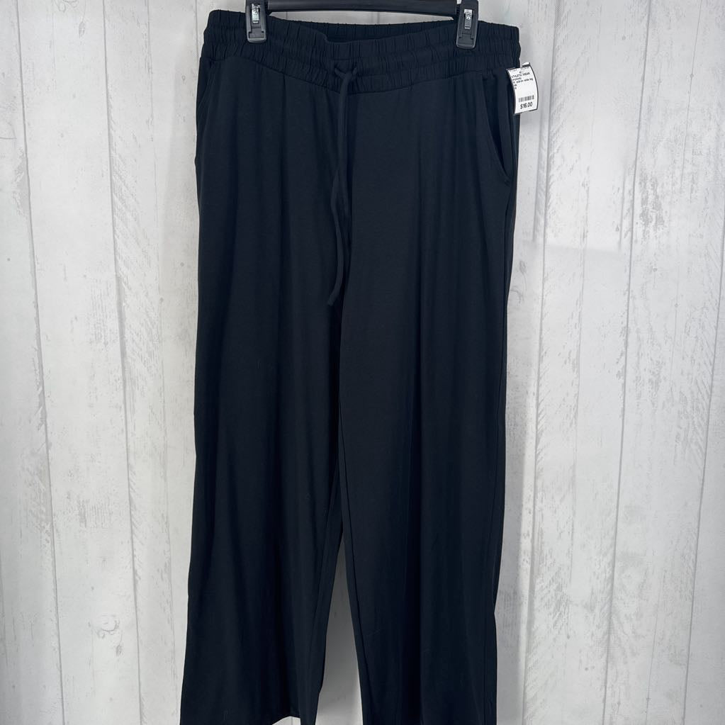 M pull-on wide leg pant