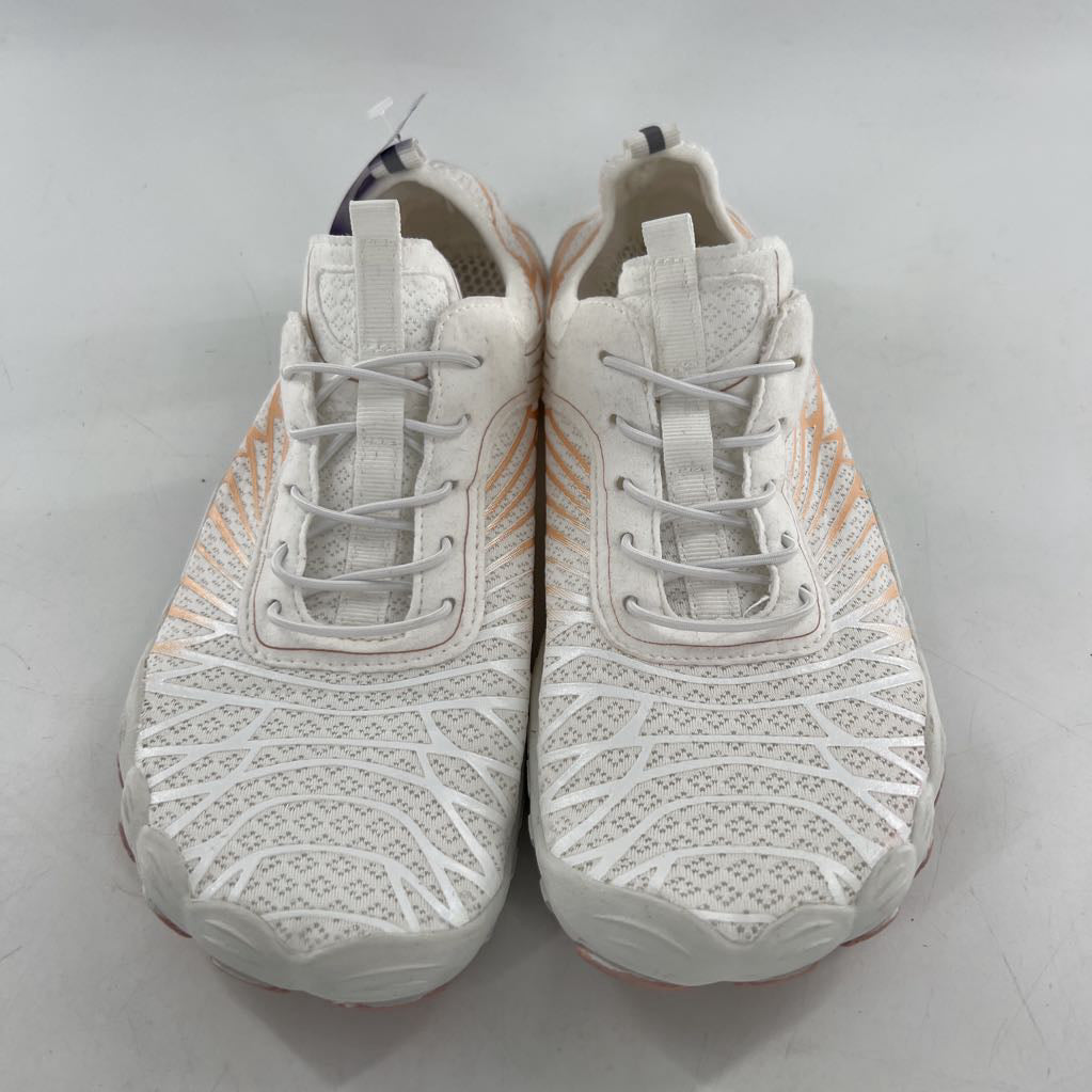 11 water shoes