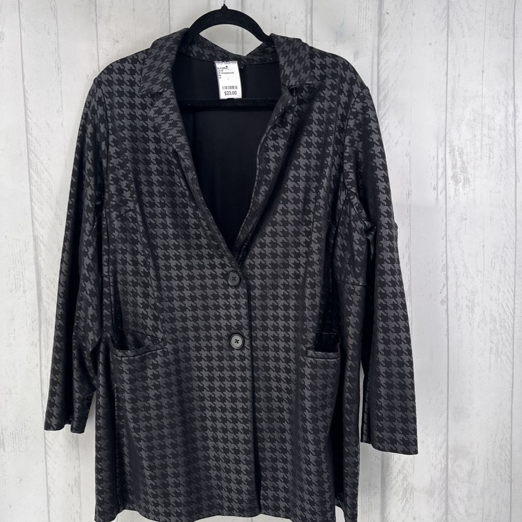 3X houndstooth print jacket