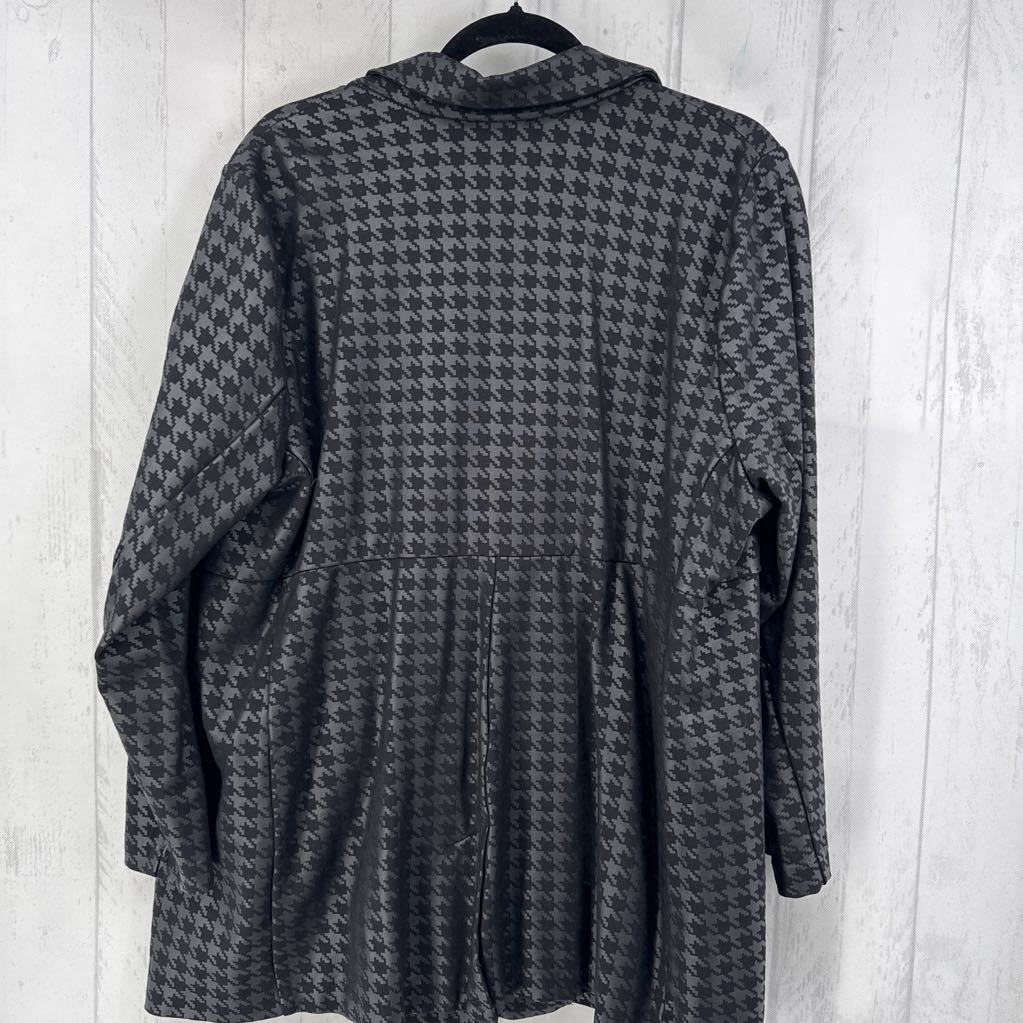 3X houndstooth print jacket