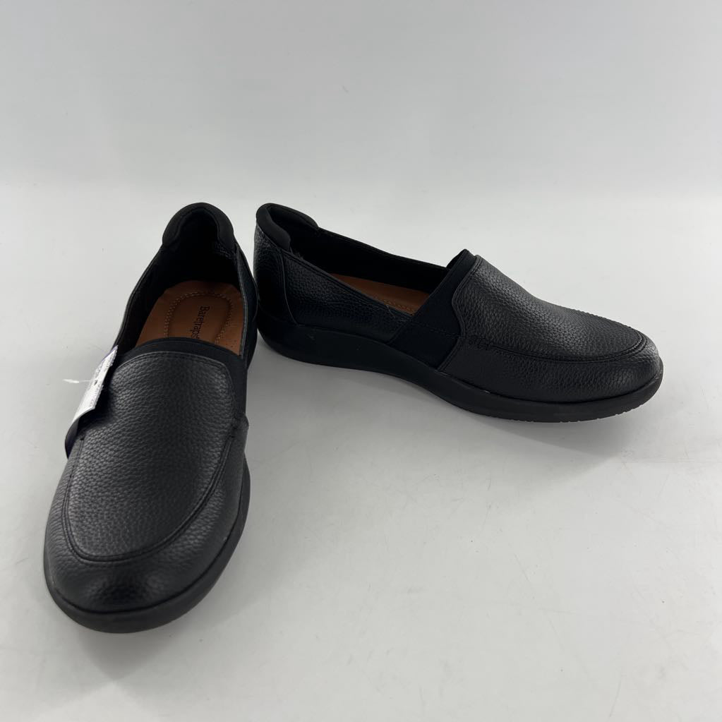 7 pebbled leather slip-ons