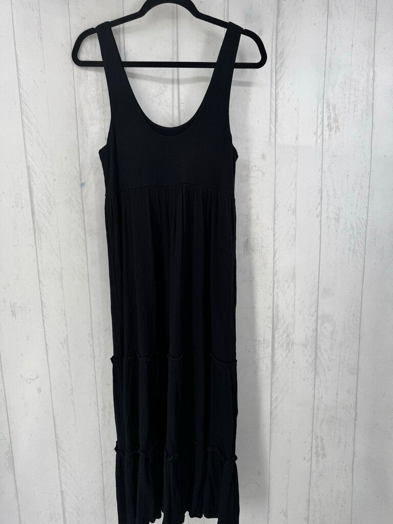 M textured tiered slvls dress