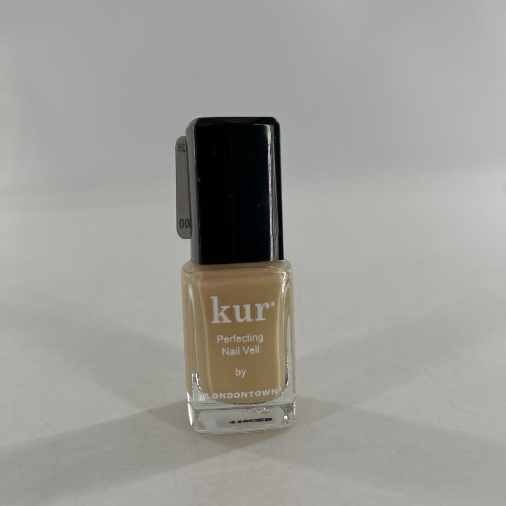 nail polish-nail veil