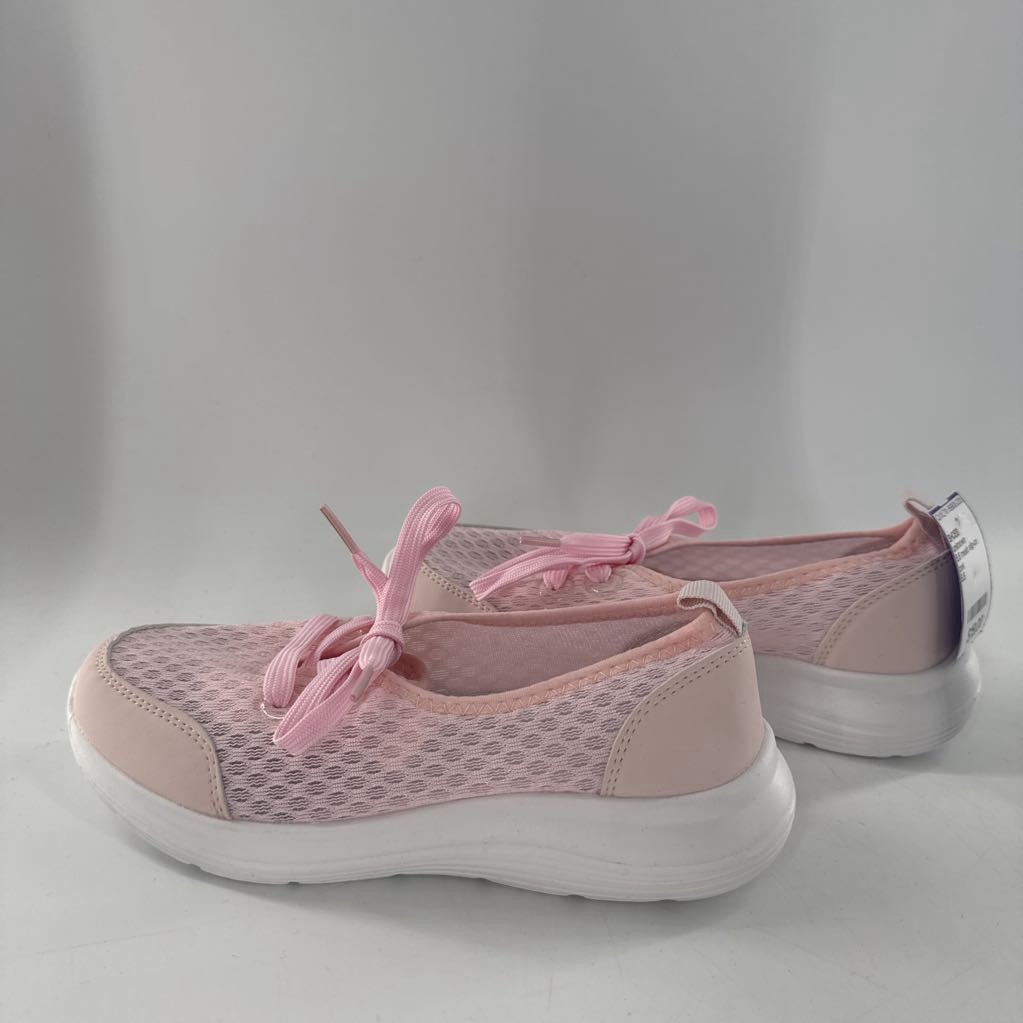 5.5 mesh slip-on sneaker