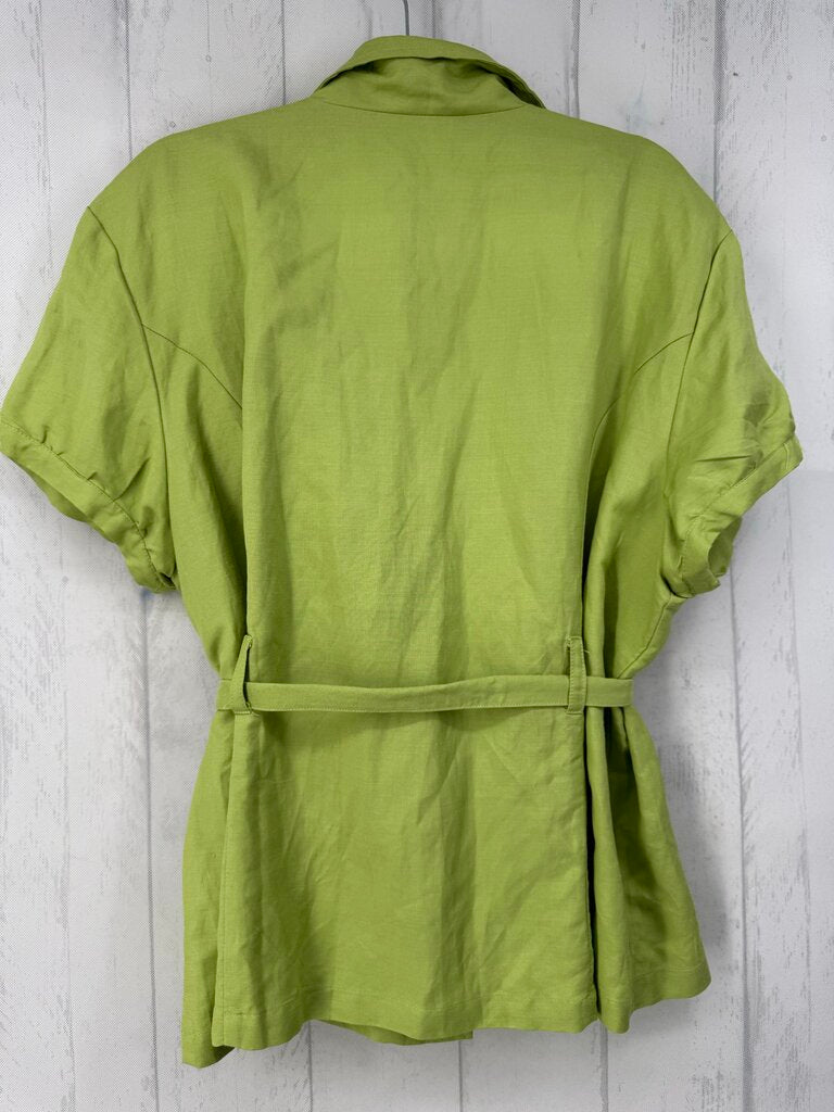 3x button down belted s/s top