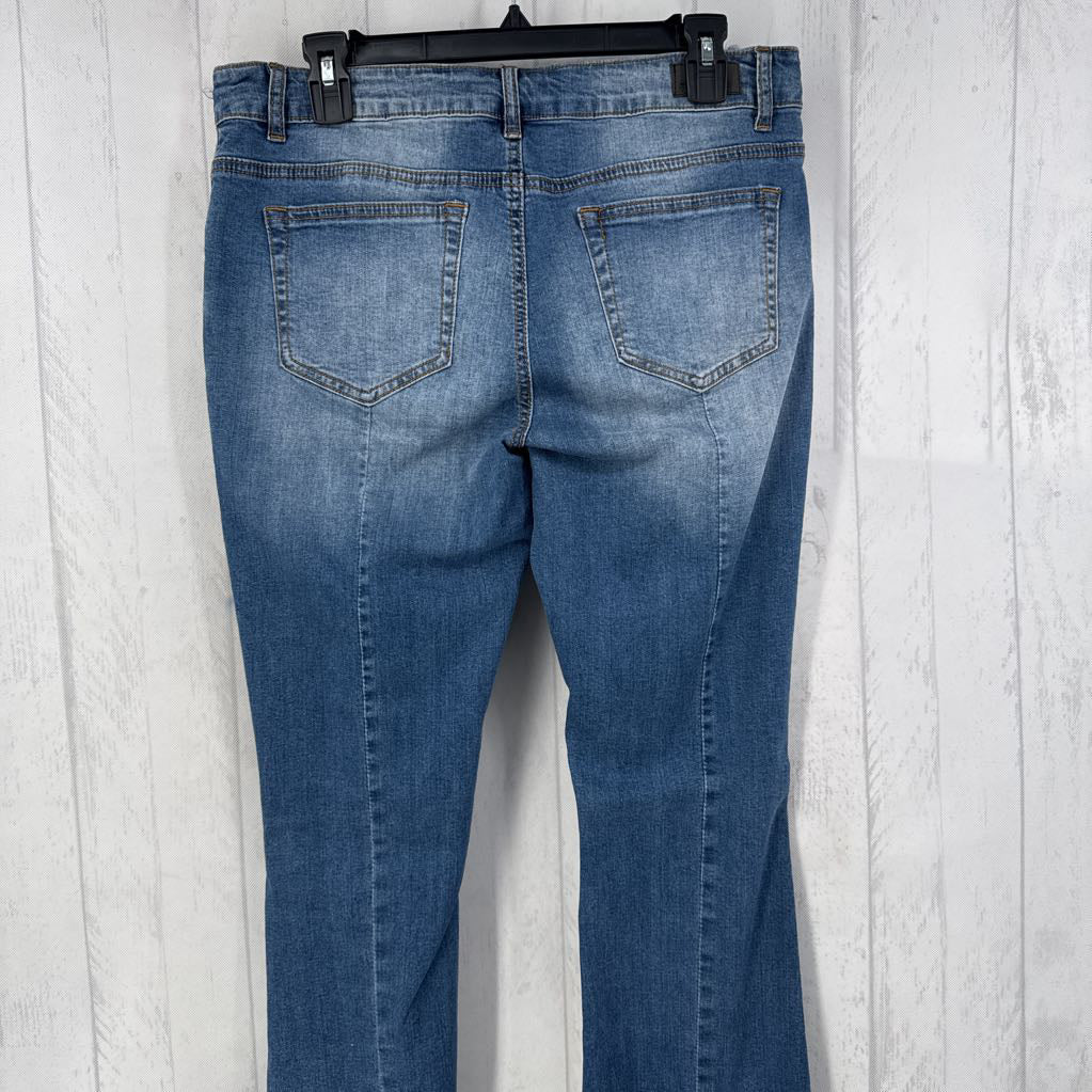 12 bootcut jean