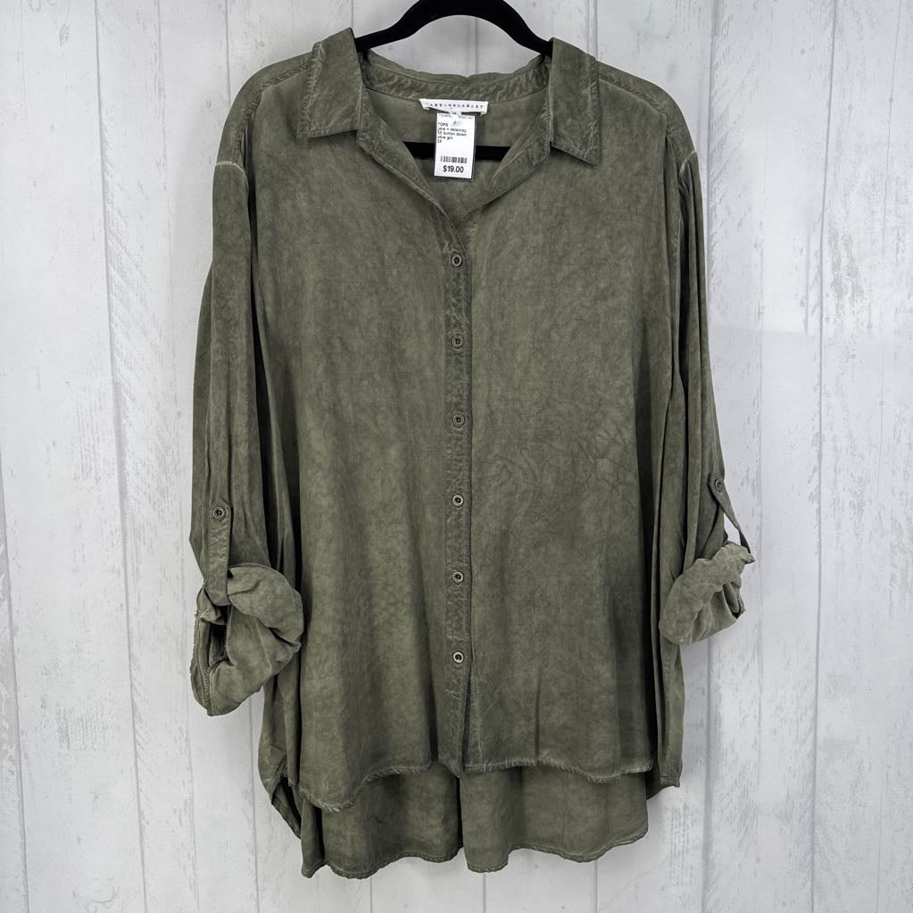 3X button down tab slv top