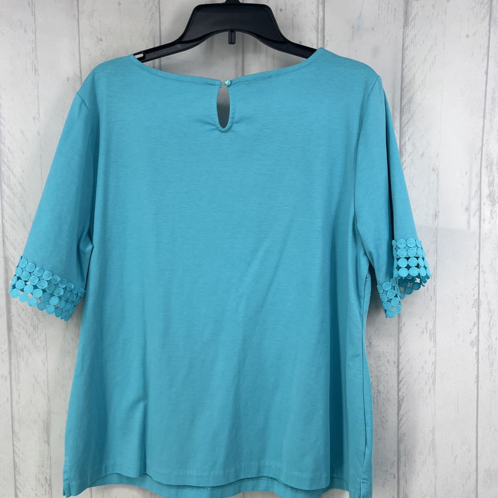 XL round neck ric rac slv top s/s