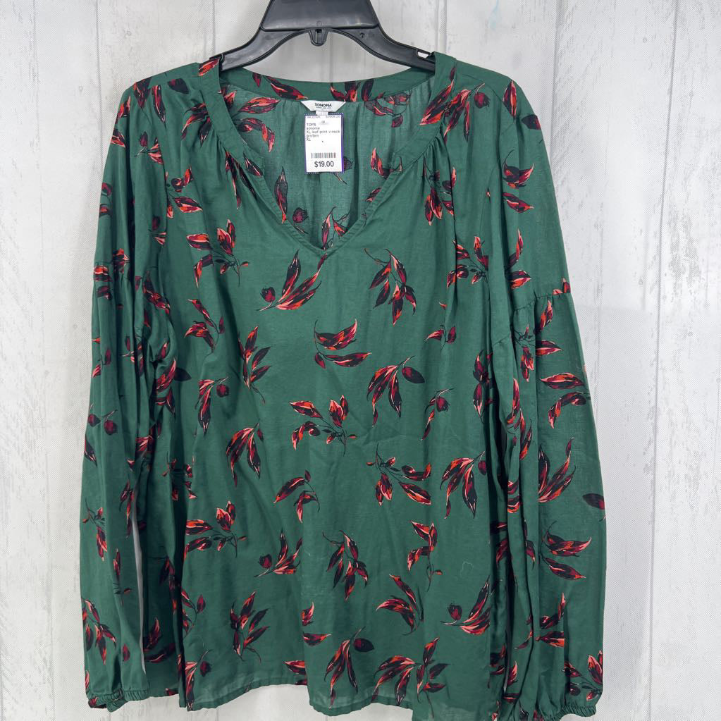 XL leaf print v-neck l/s top