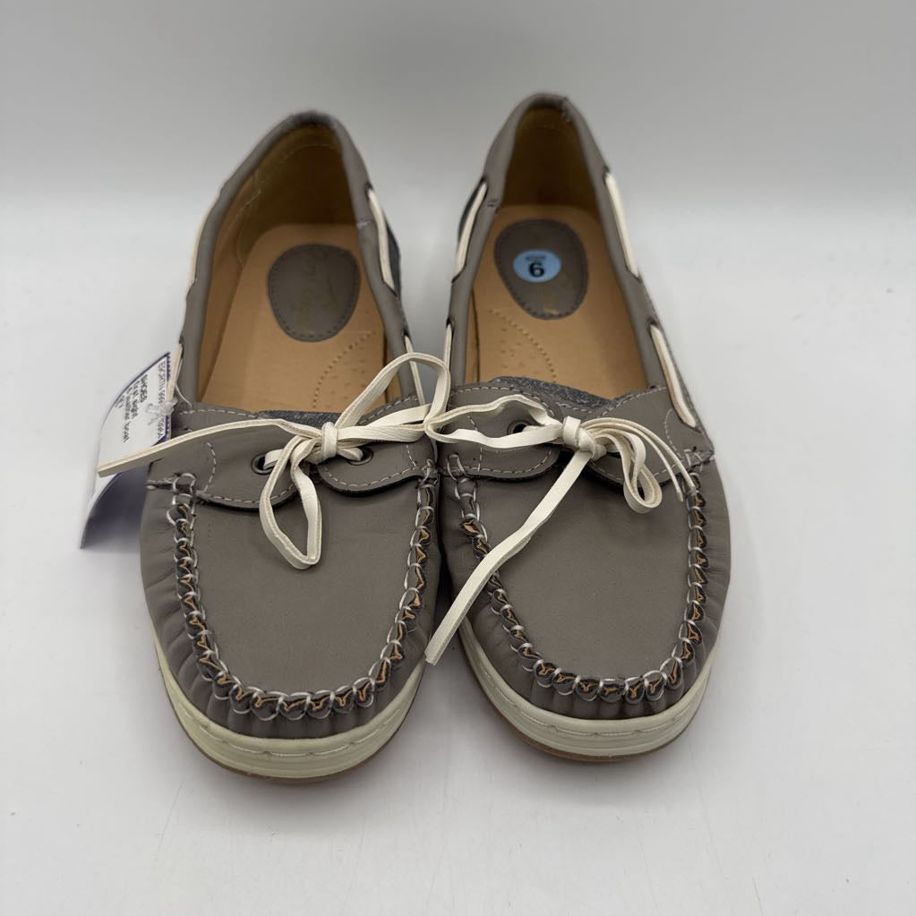 6 leather boat shoes