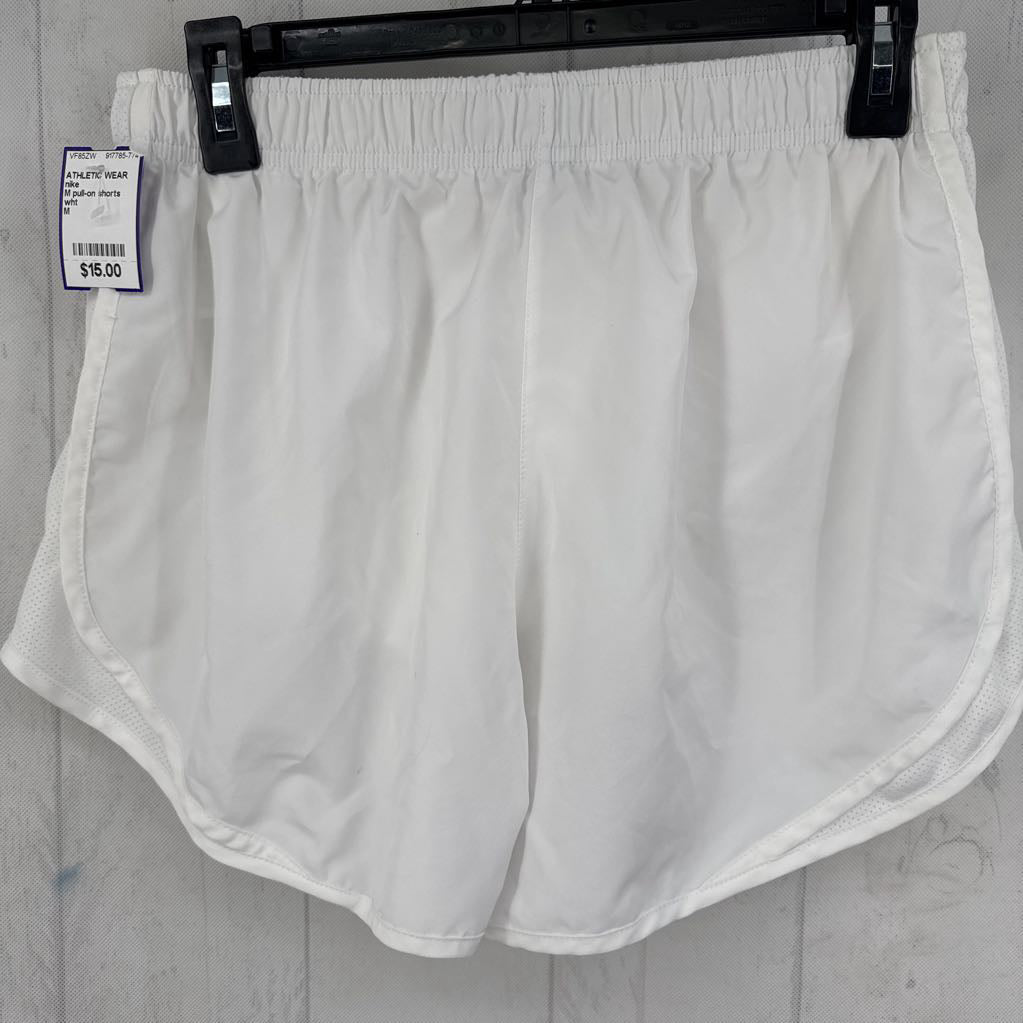 M pull-on shorts