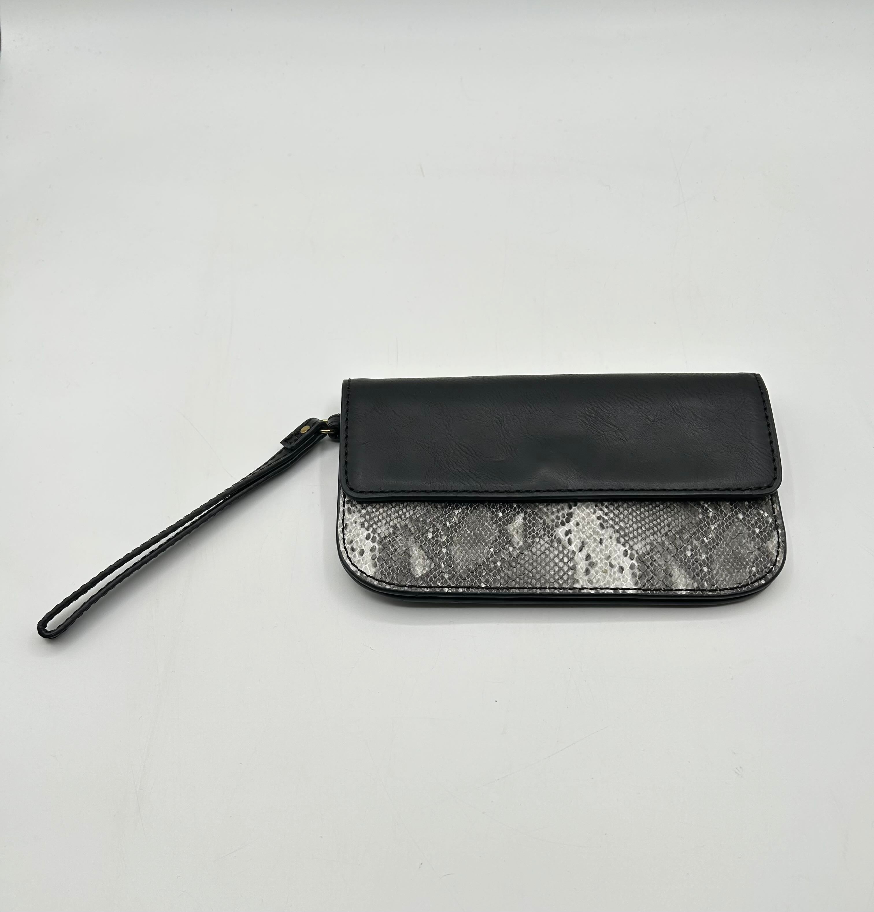 python print flap wristlet
