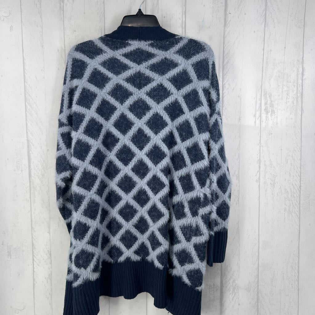 Lcheckered eyelash cardi