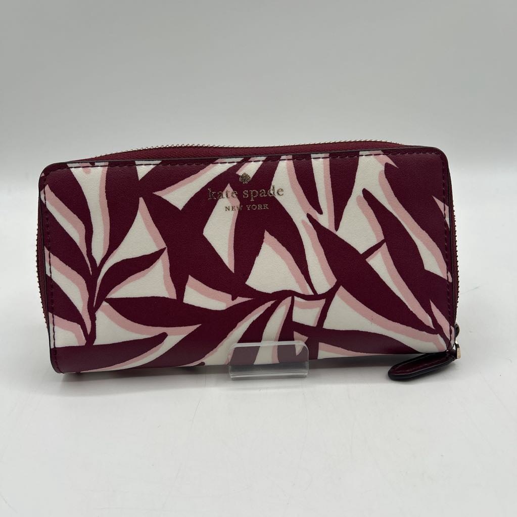 print zip around large continental wallet