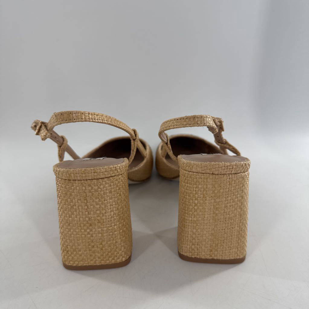 8 raffia woen chunky heel slingbacks
