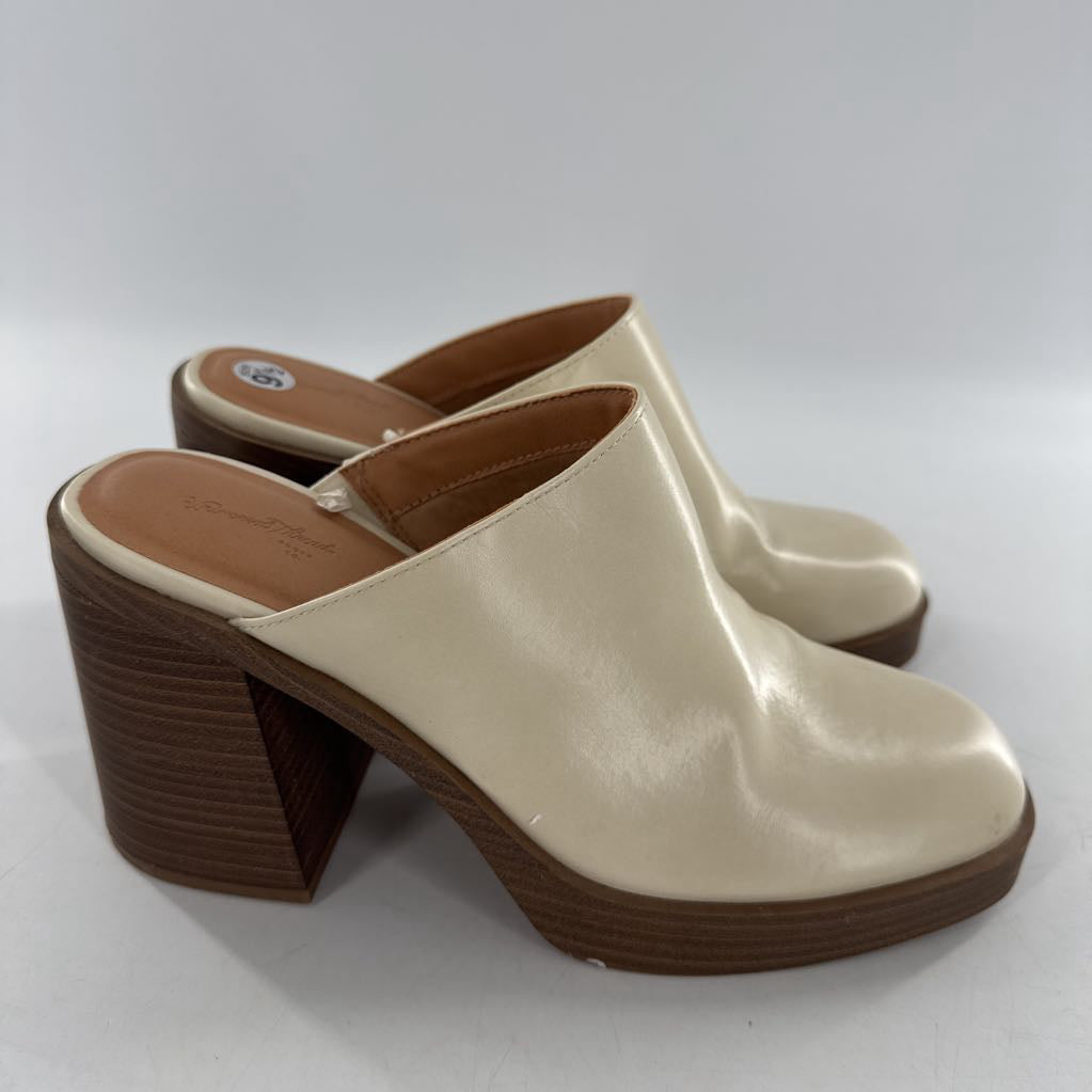 9.5 platform mule heels