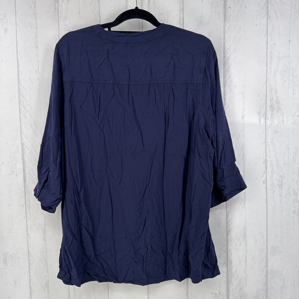 2X v-neck elbow slv top