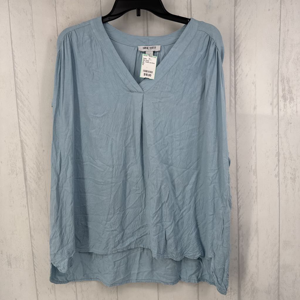 XL v-neck s/s hi-lo top