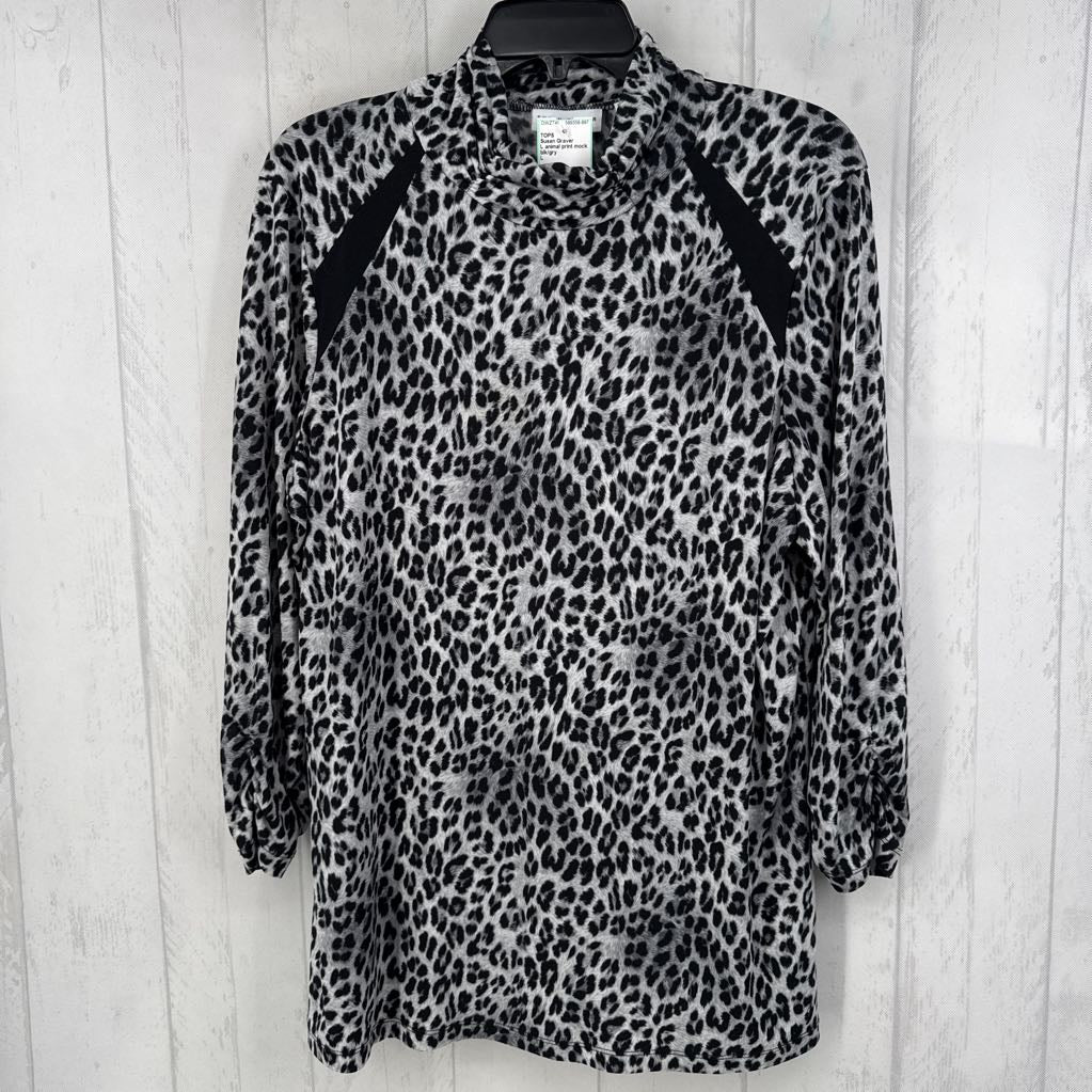 L animal print mock neck 3/4 slv top