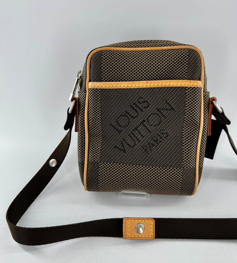 damier PM crossbody