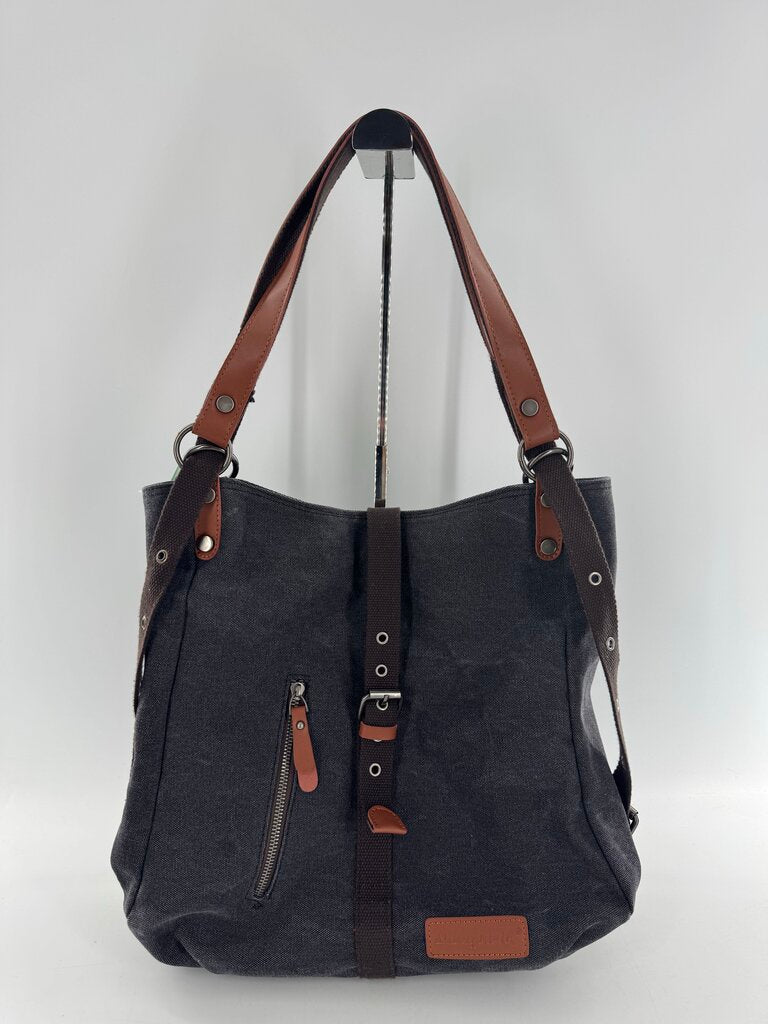 denim shoulder bag w/ zip pockets