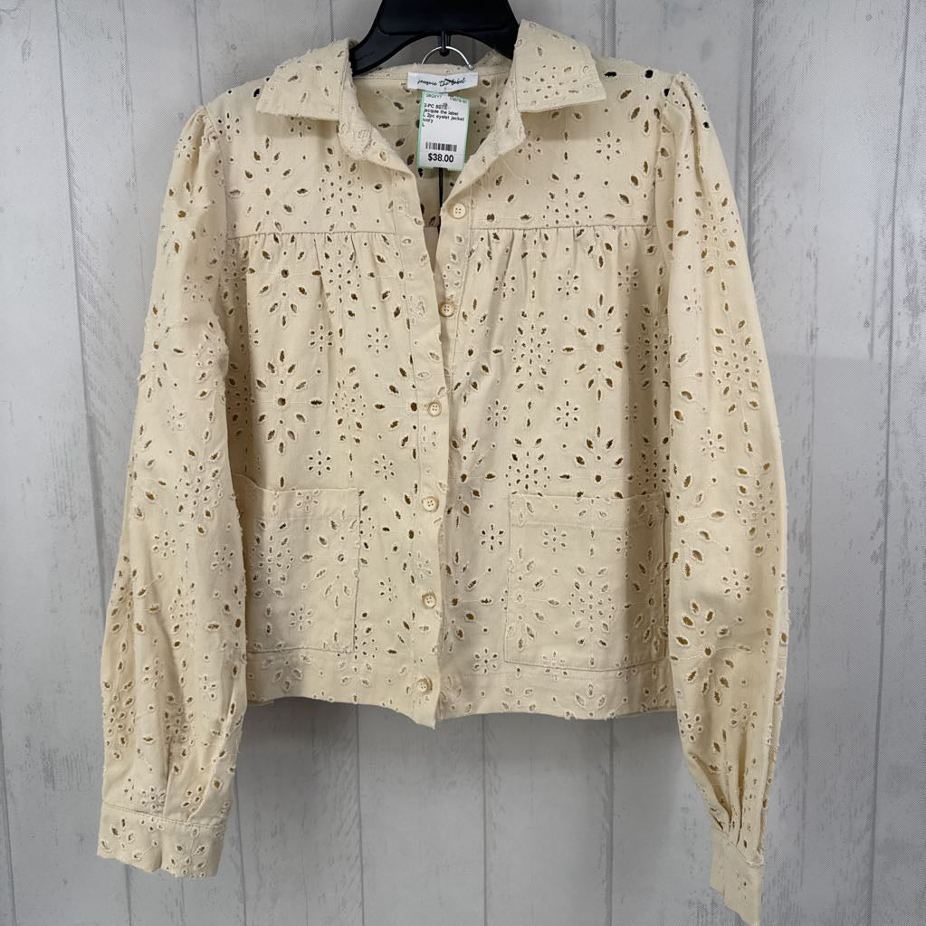 L 2pc eyelet jacket & skirt