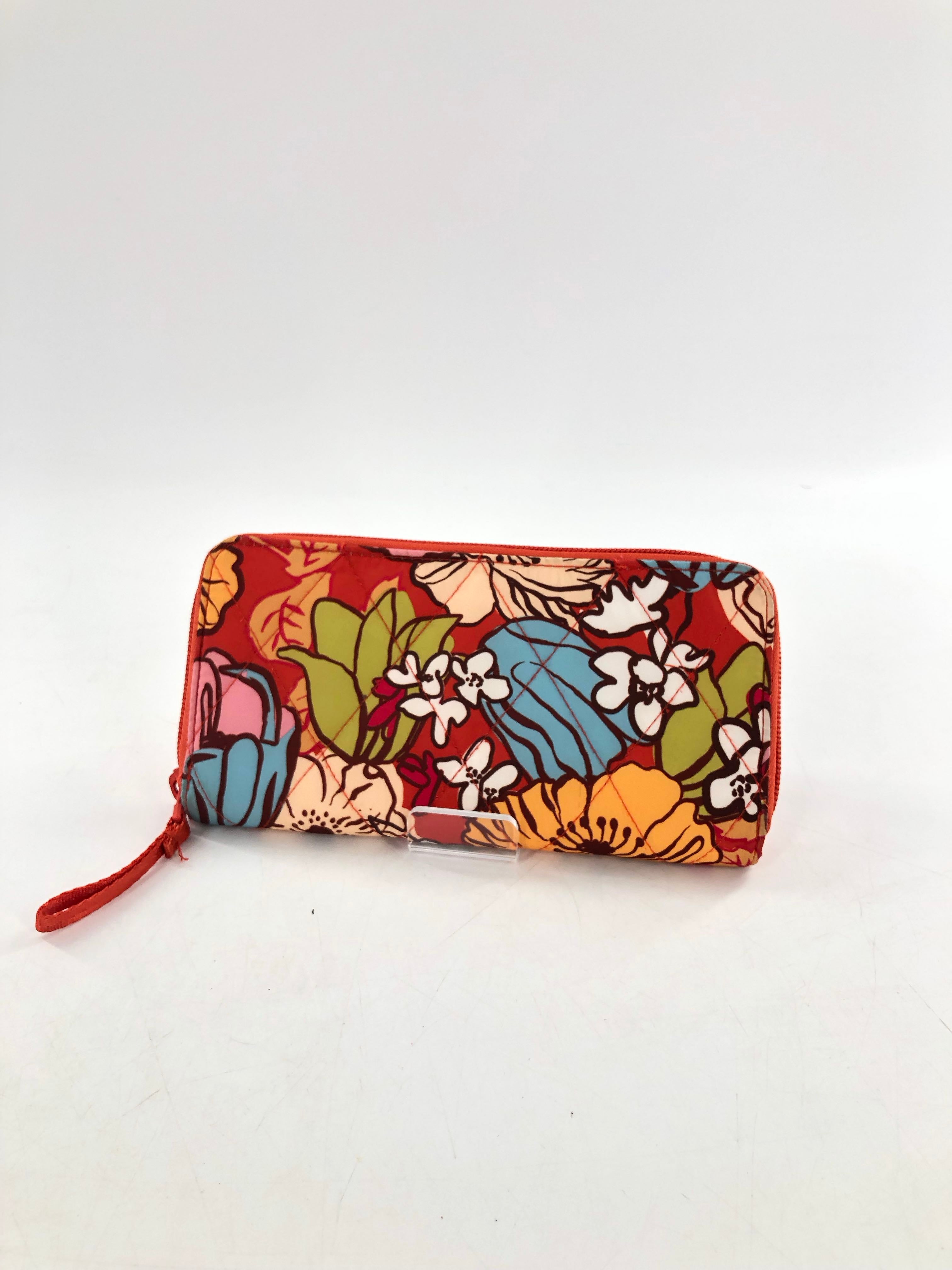 zip around floral quilted wallet
