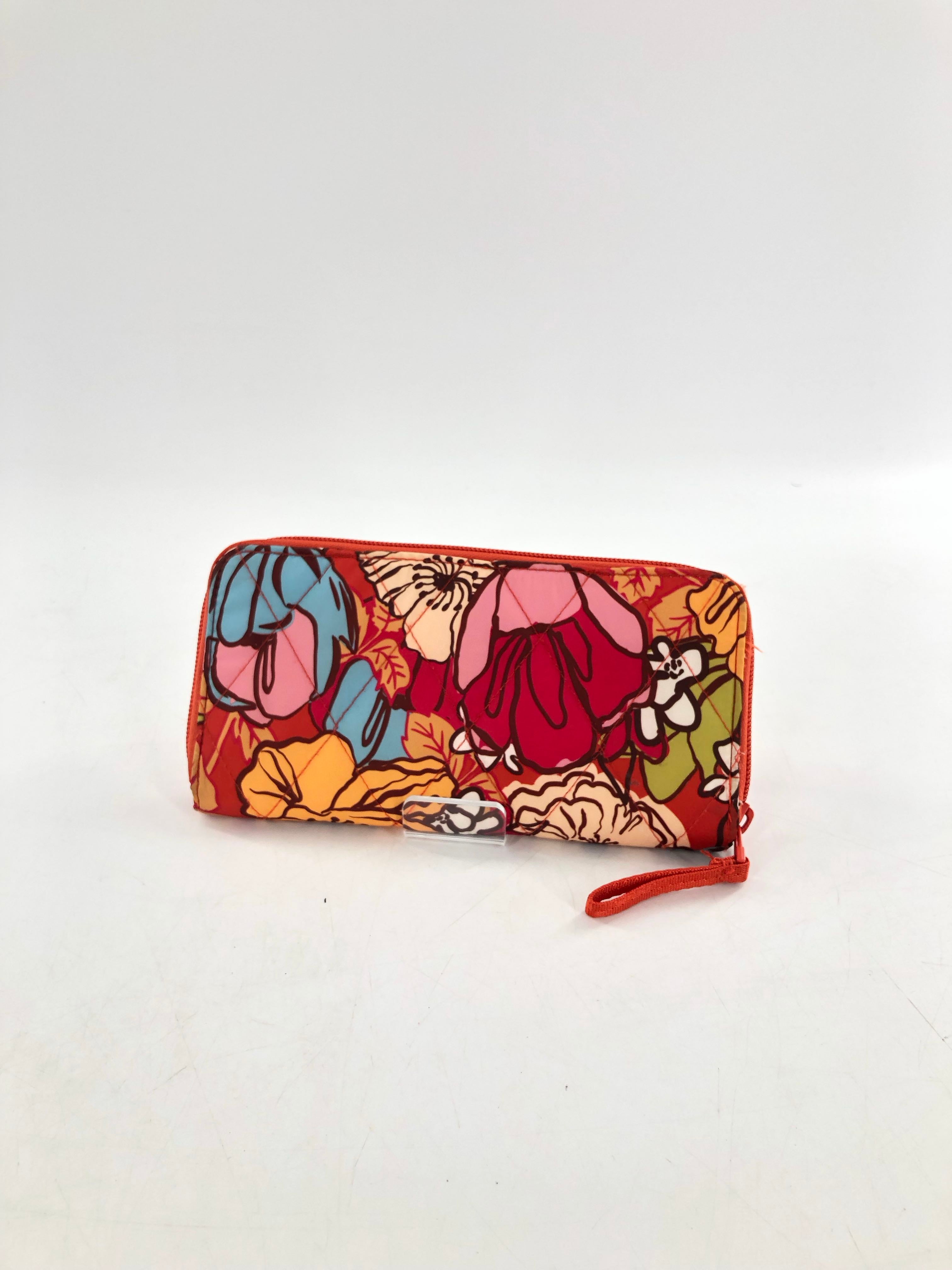 zip around floral quilted wallet