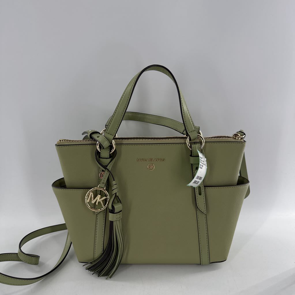 R198 top zip tote w/ open pockets