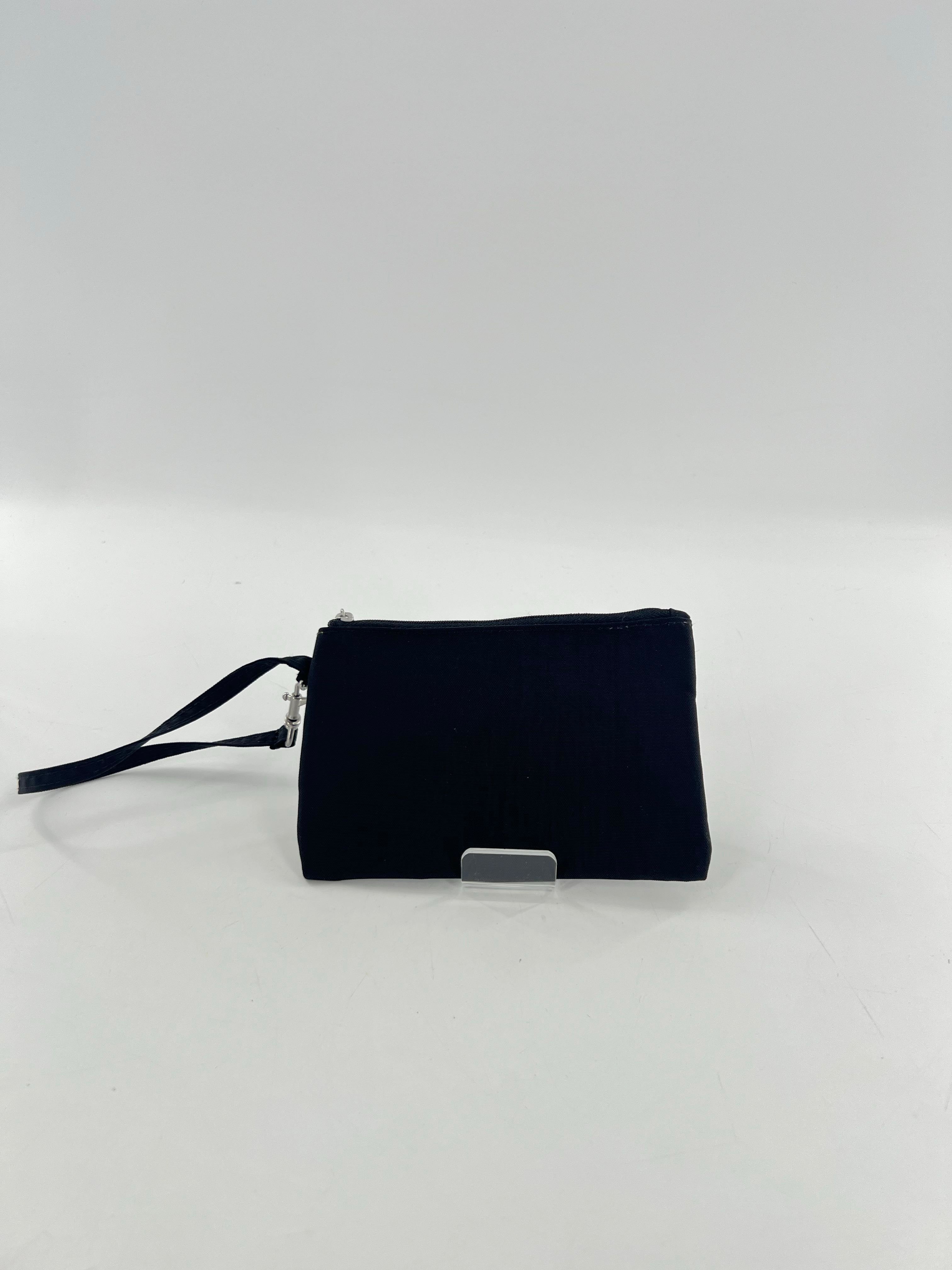 nylon wristlet