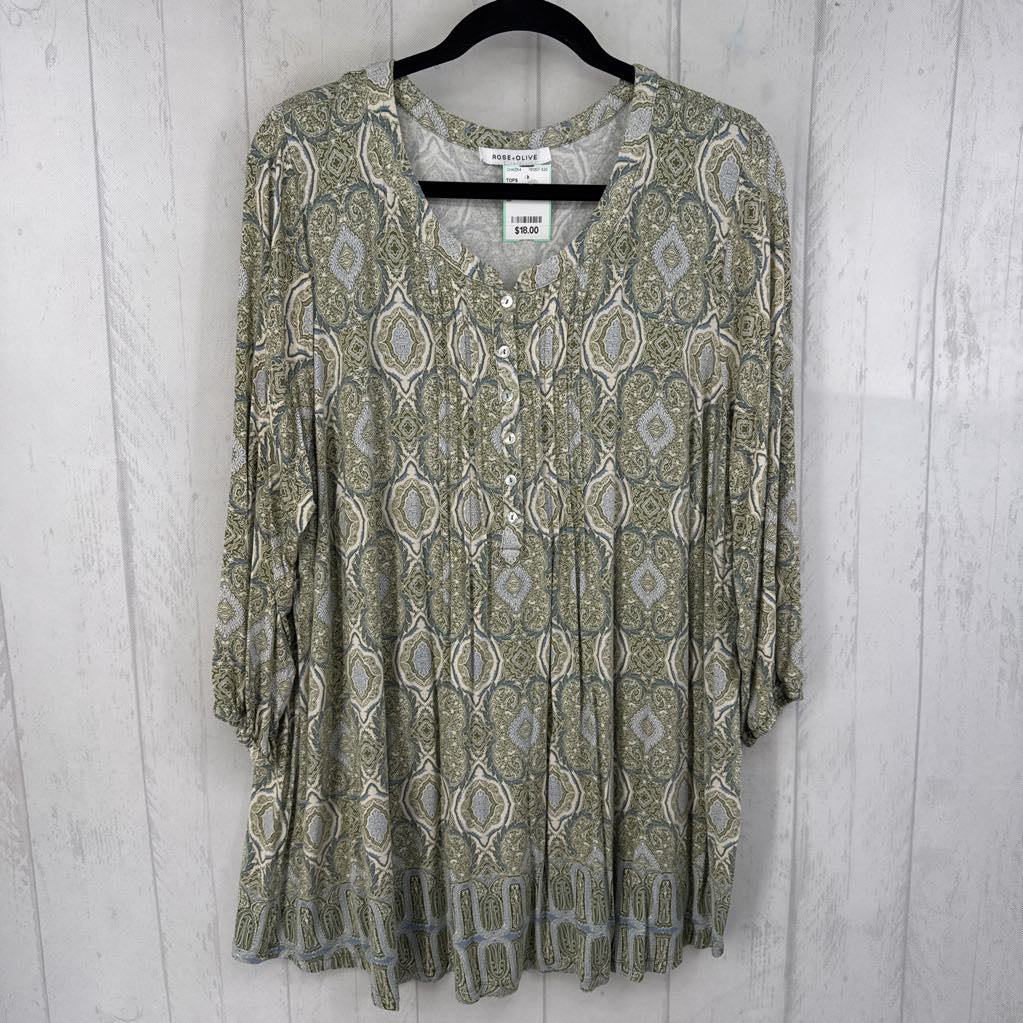 3X medallion print 1/2 button down 3/4 slv top