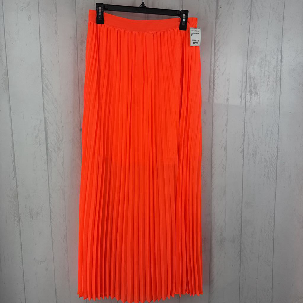 M pull-on pleated skirt