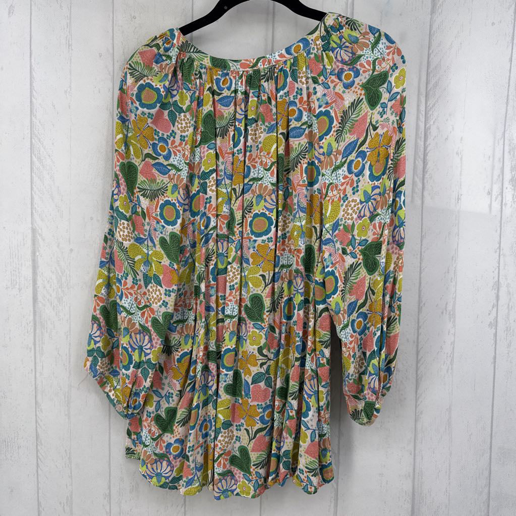 1X flo print v-neck 3/4 slv top