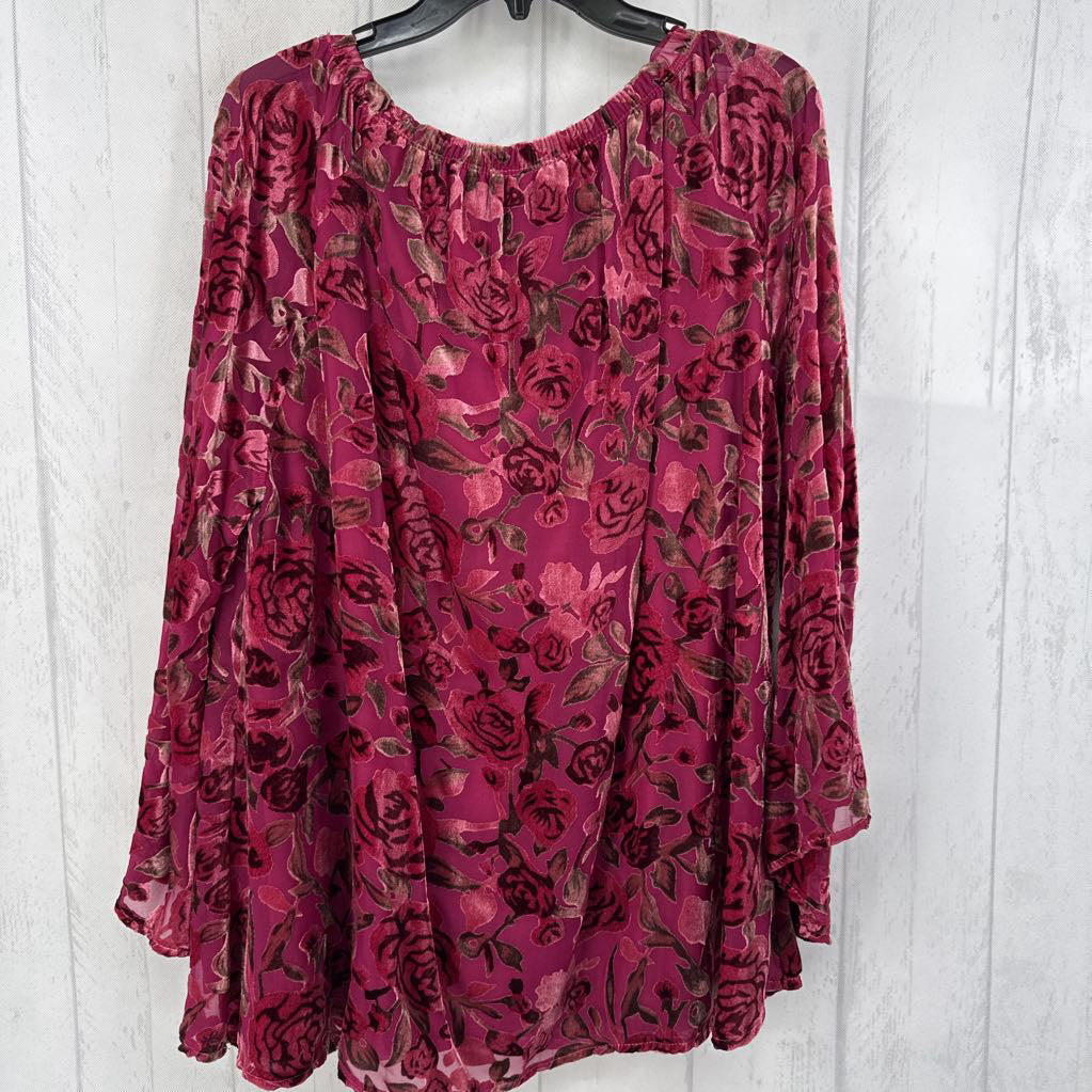 XL jacquard floral l/s top
