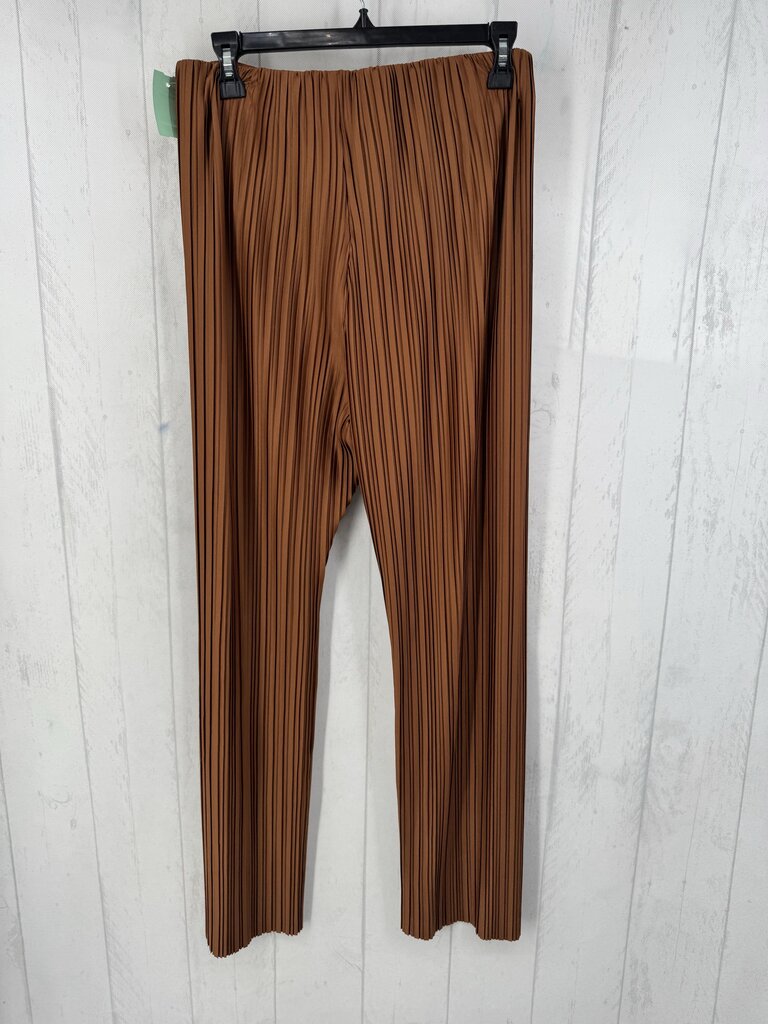 S pleated pull-on pant