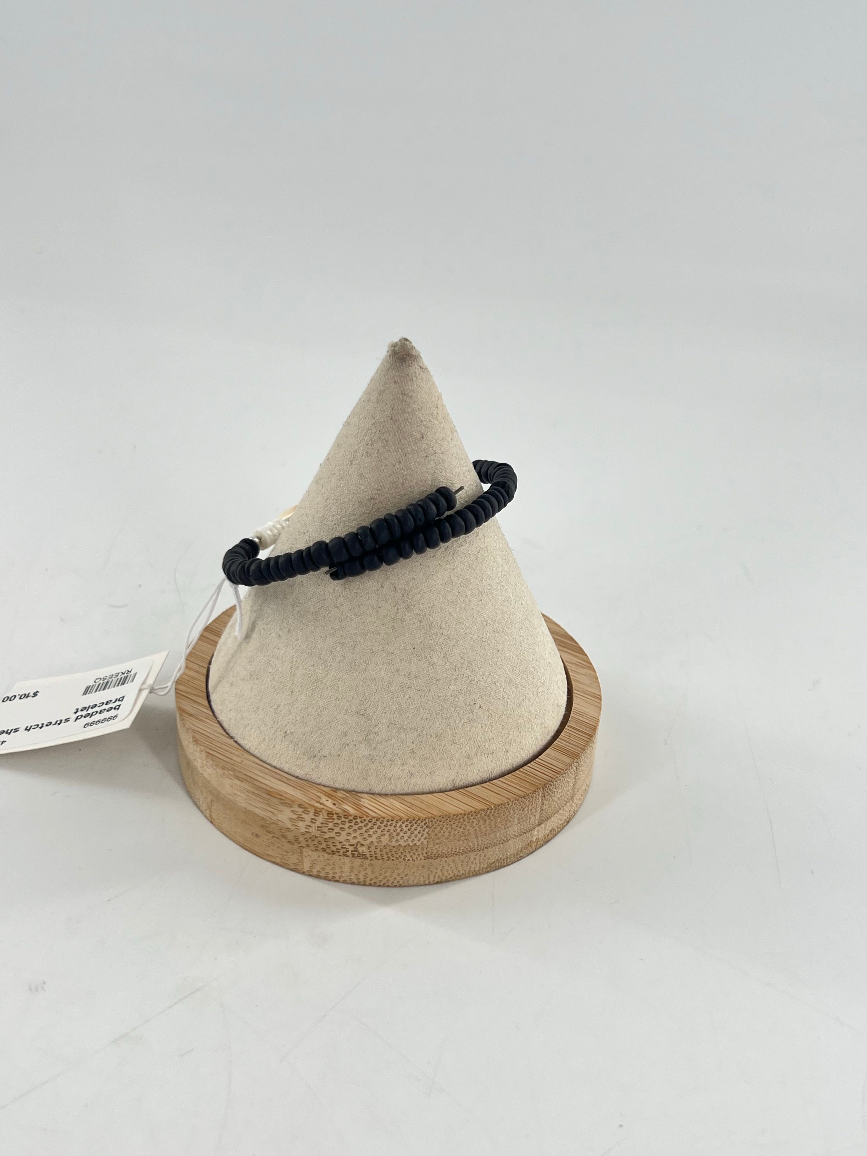 beaded stretch shell bracelet