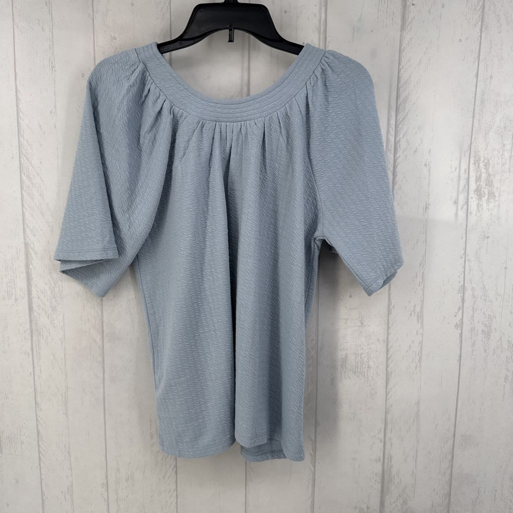 M textured s/s top