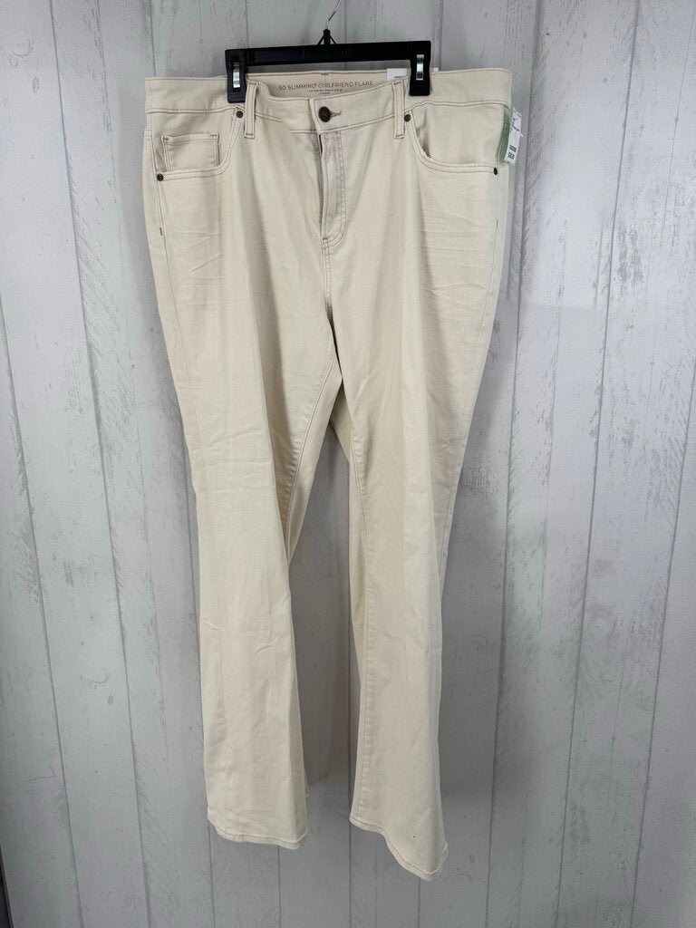 R99 16 flare jeans