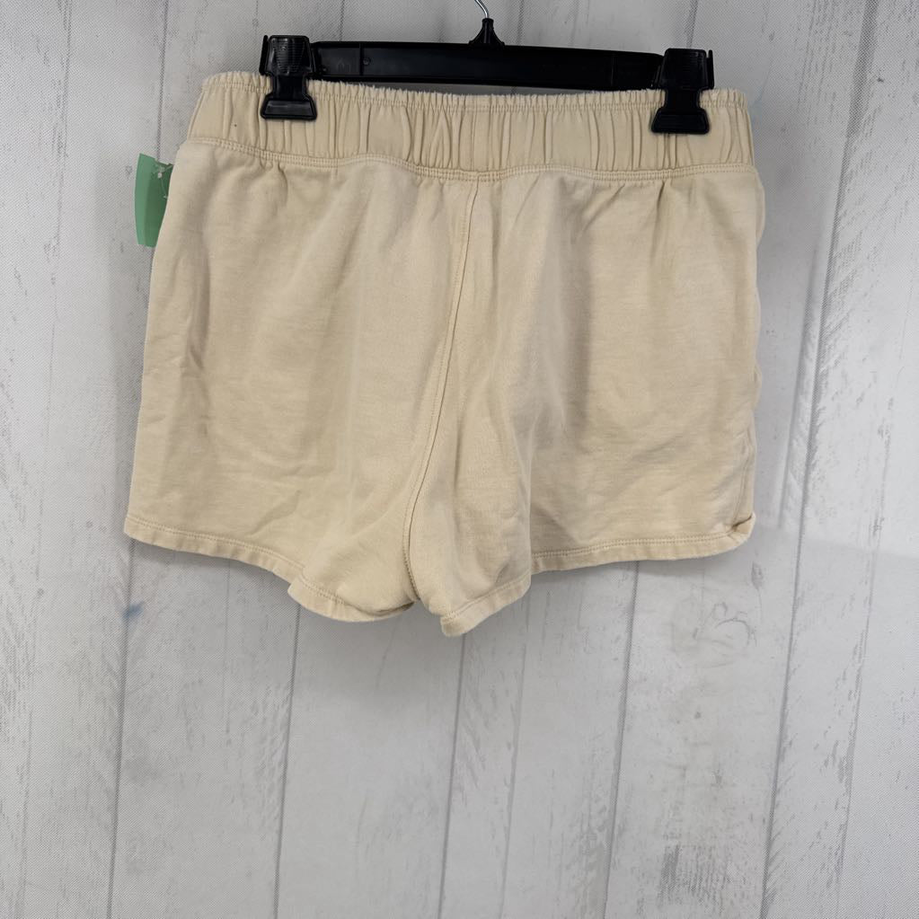 M hi-rise shorts