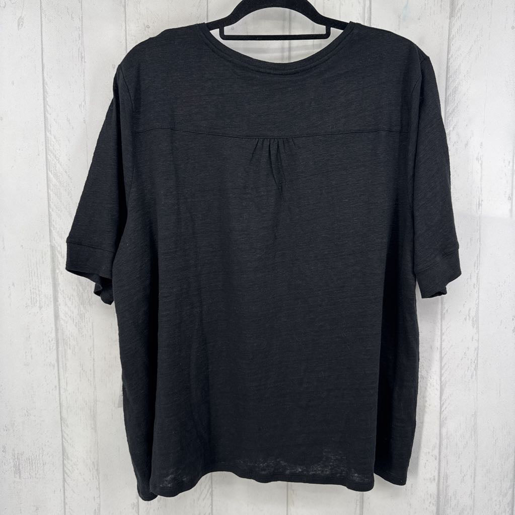 R69 XXL(4) s/s v-neck top