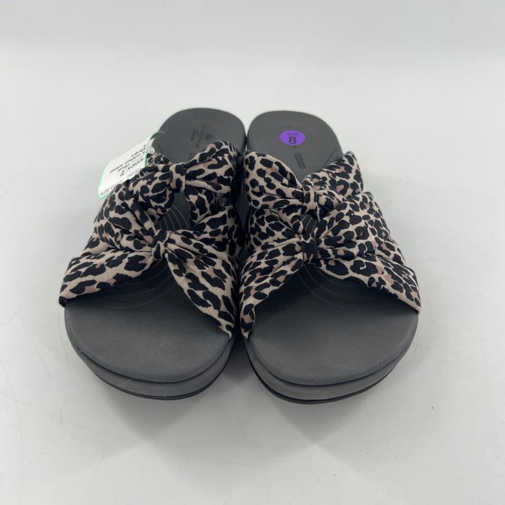 8 cushion animal print strap sandal