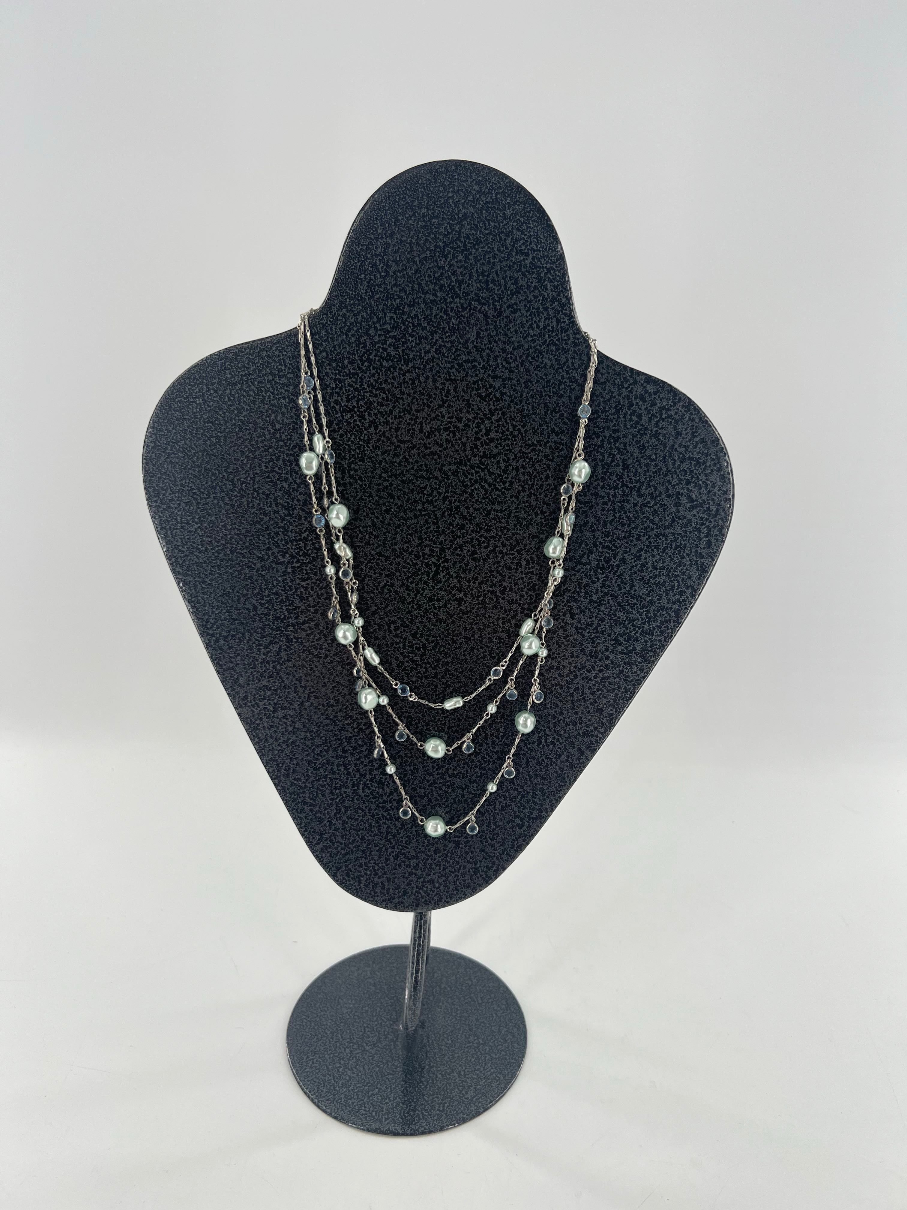 10" blue pearl beaded necklace