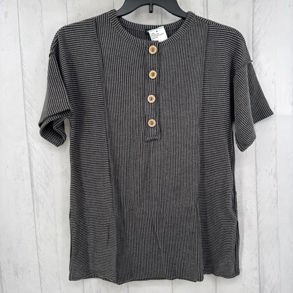 S 1/2 button down s/s top